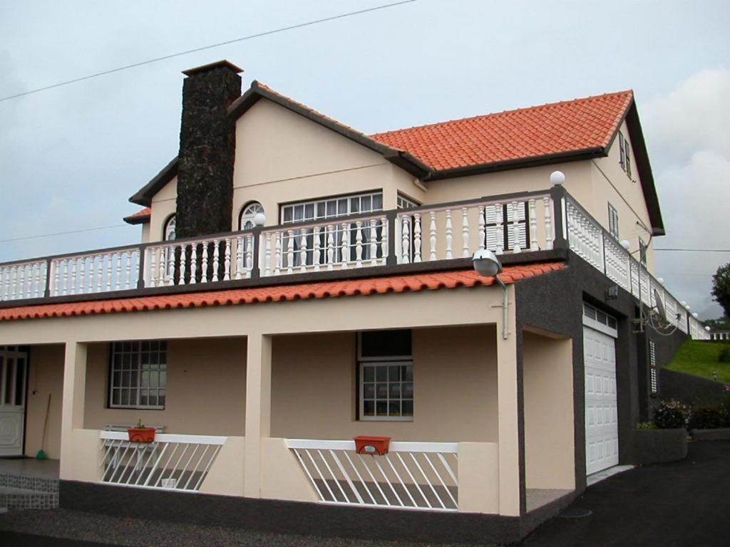 Auberge de jeunesse Moradia Familiar Novavista - T3 à Madalena  Extérieur photo