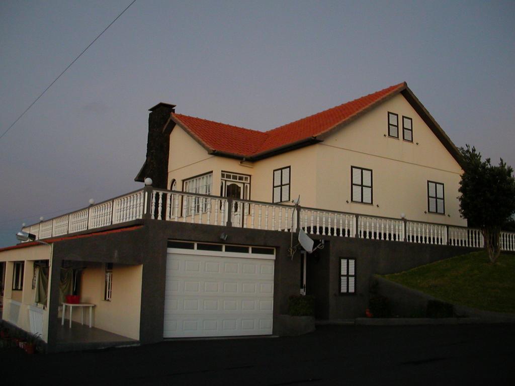Auberge de jeunesse Moradia Familiar Novavista - T3 à Madalena  Extérieur photo
